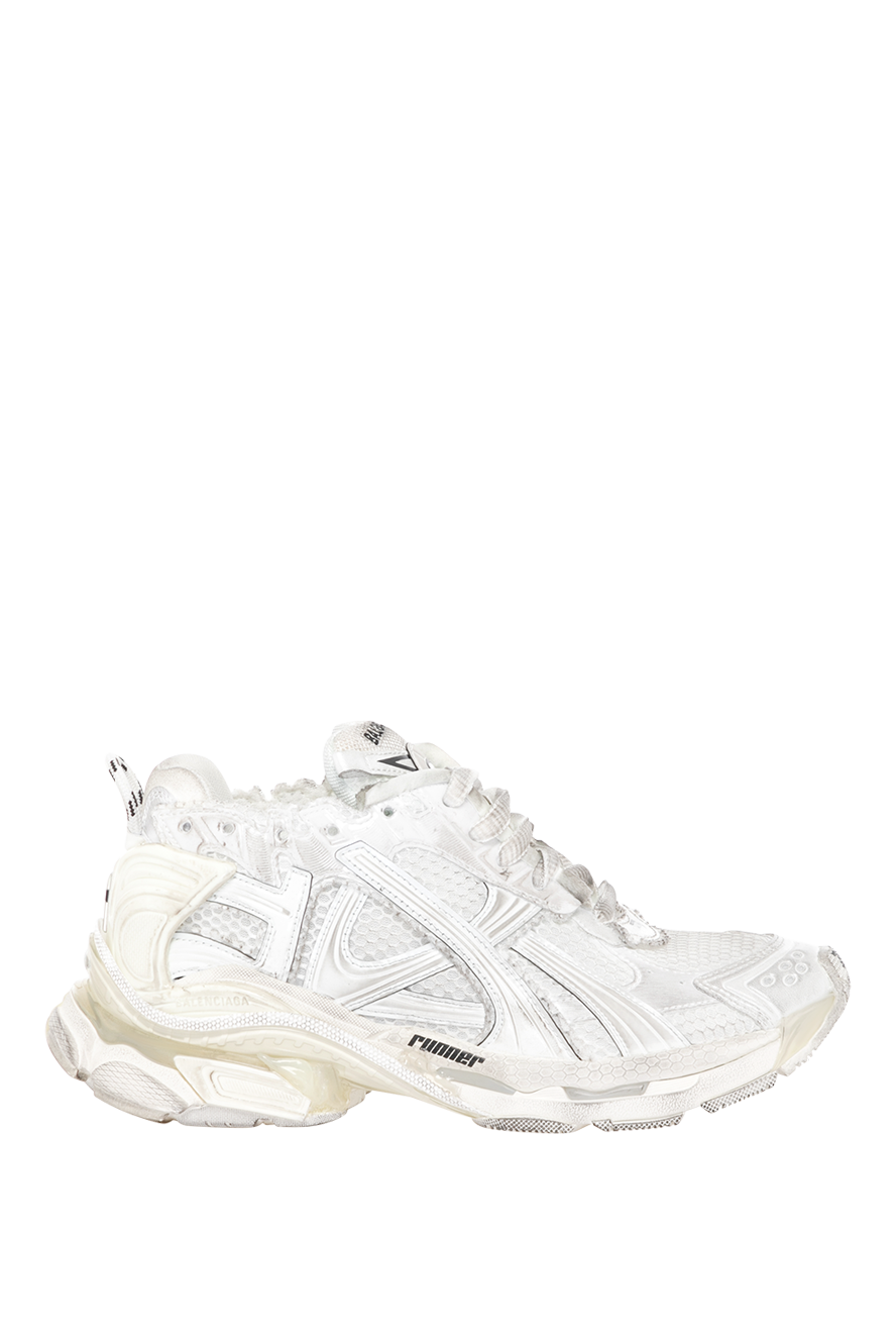 Balenciaga women's runner sneakers white with a worn effect 180599