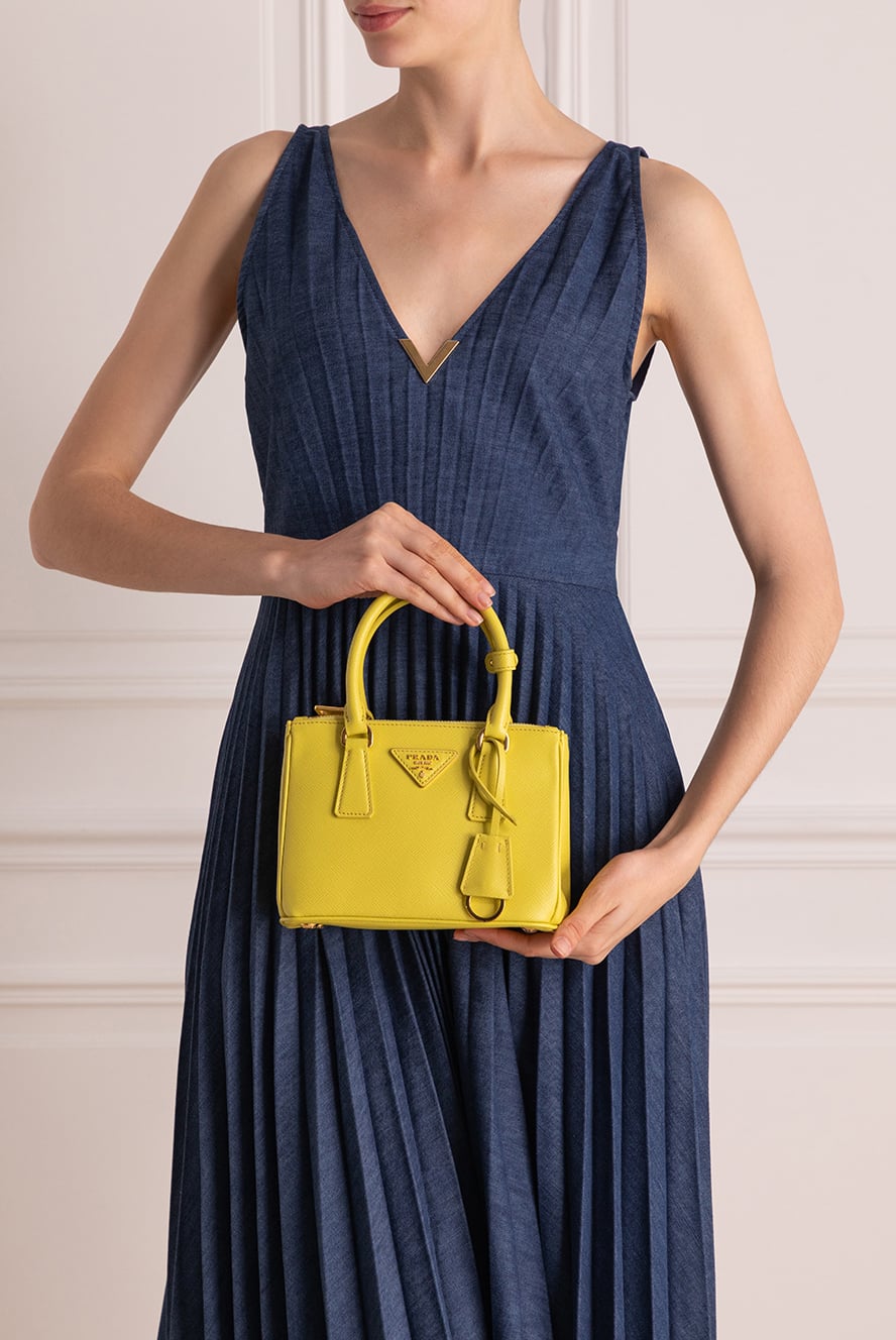 Prada сумка із натуральної шкіри жовта жіноча 178692 — Жіночі