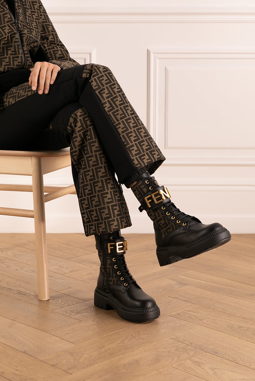 Fendi women's boots, black, made of genuine leather 179873 — Women