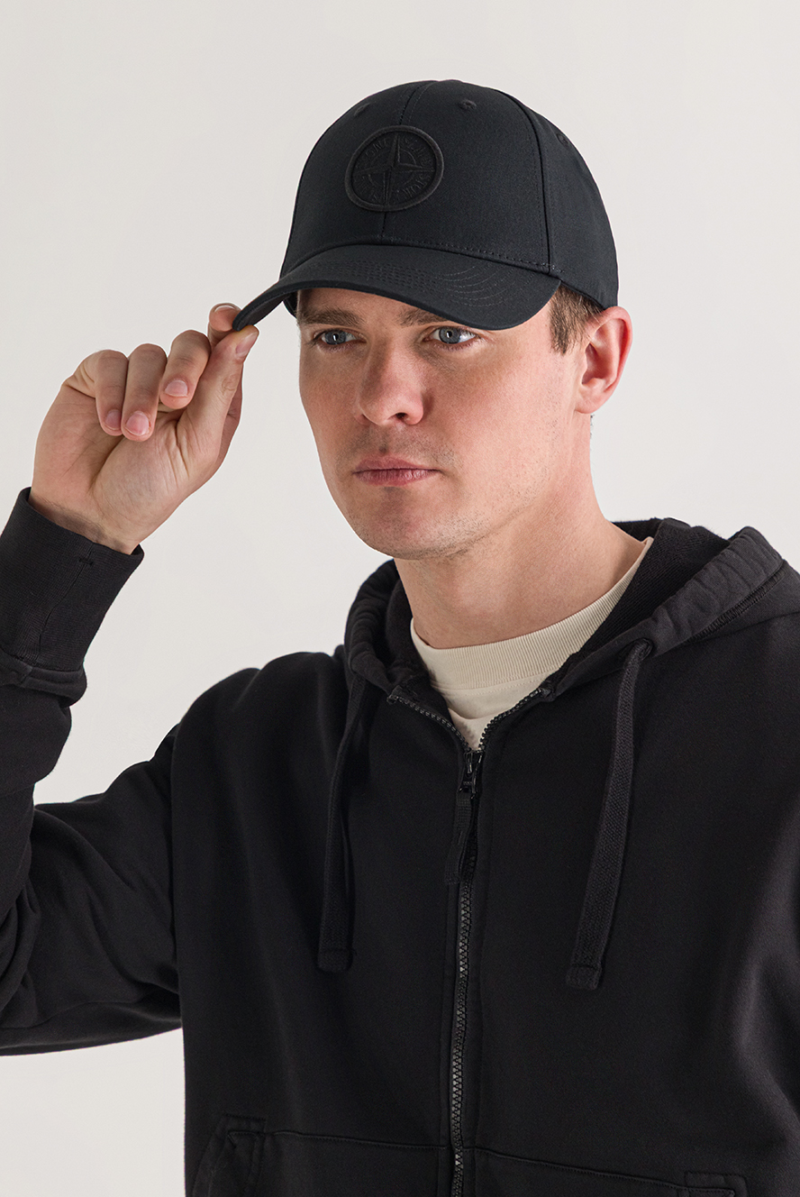 帽子 beeden popup cap stone black unisex Stone Island черная бейсболка из хлопкового репса с рельефной