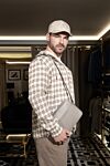 Loro Piana Спортивная бейсболка с вишитым логотипом бежевая мужская - логотип бренда. 100% микрофибра. Страна производитель: Италия. Уход: специализированная чистка - фото 5