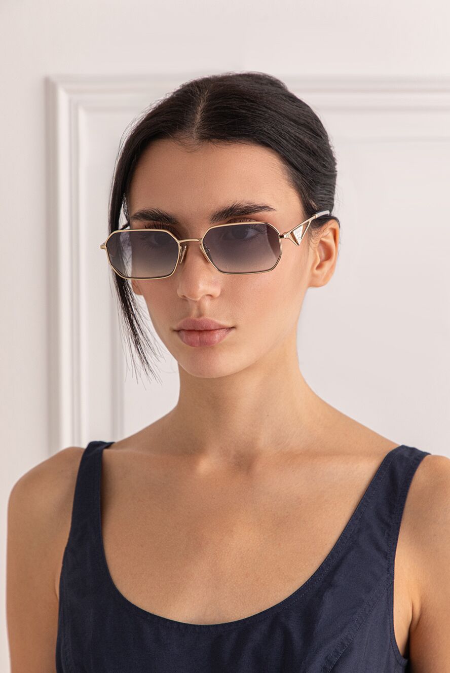 Prada Sunglasses - Country of manufacture: Italy. Care: specialized cleaning - photo 1