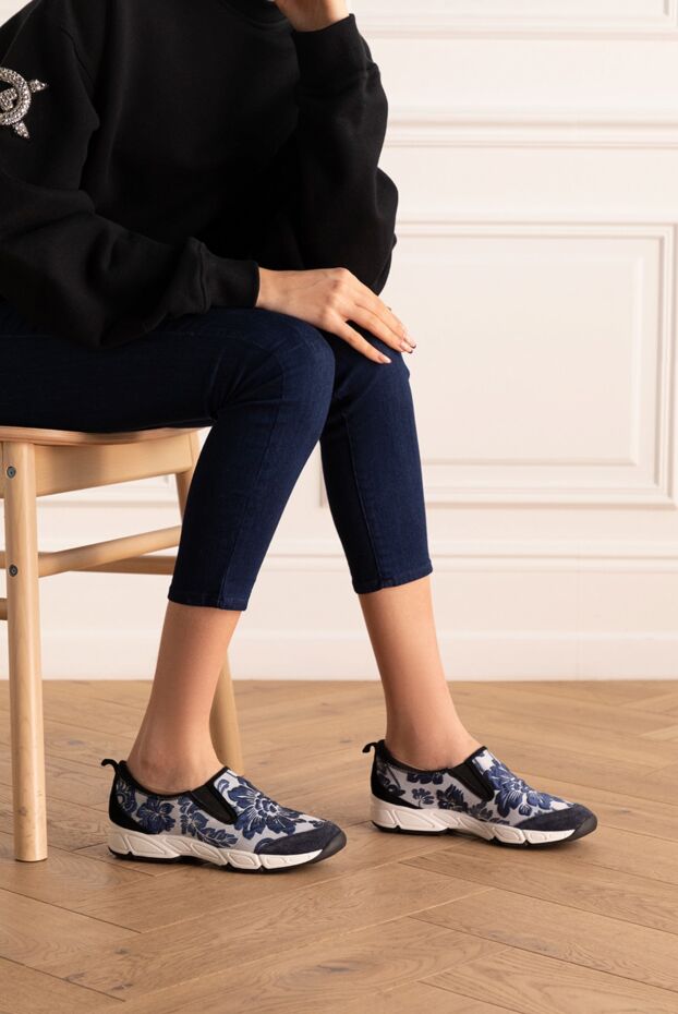 Ermanno Scervino женские кроссовки из кожи синие женские купить с ценами и фото 136940 - фото 2