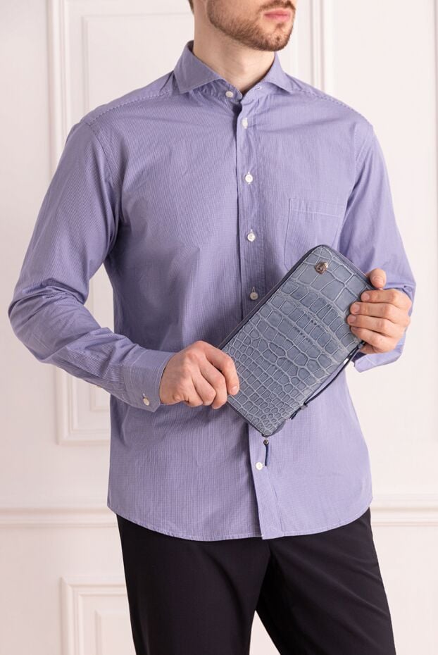 Tardini grey clutch made of genuine alligator leather with embossing and a zipper around the perimeter 140096 - photo 2