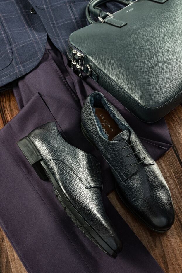 Doucal`s black grain leather cap-toe oxford shoes for men 141875 - photo 2