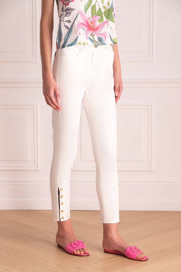 Edward Achour Paris white cotton jeans with gold buttons at the bottom 144017 - photo 3
