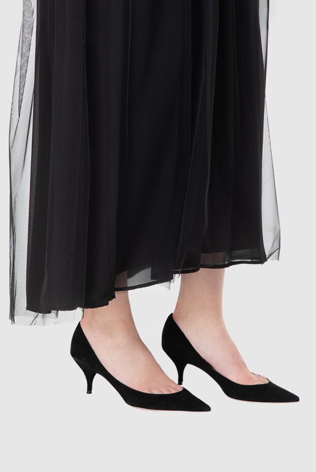 Nina Ricci women's black suede pumps with low heels 144078 - photo 2