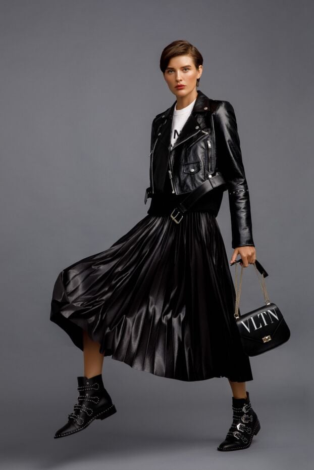 Givenchy women's black leather boots with metal elements and buckles 147249 - photo 2