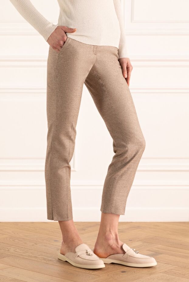 Peserico women's beige cropped silhouette pants 148622 - photo 3