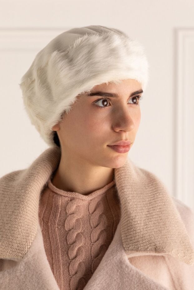 FG Furs white women's fur beret 154875 - photo 3