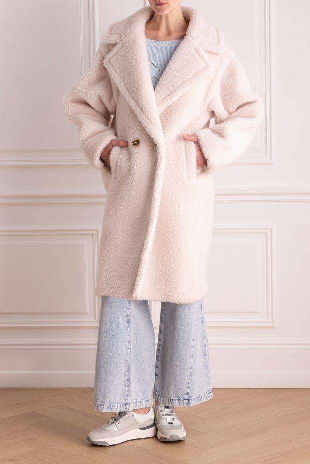 Fleur de Paris woman women's white fur coat made of wool and acrylic buy with prices and photos 155494 - photo 2