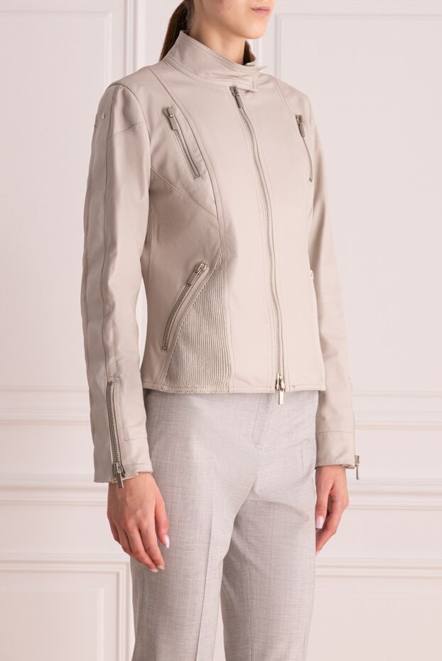 Lorena Antoniazzi light designer jacket made of smooth leather with an accent on the waist 160714 - photo 3