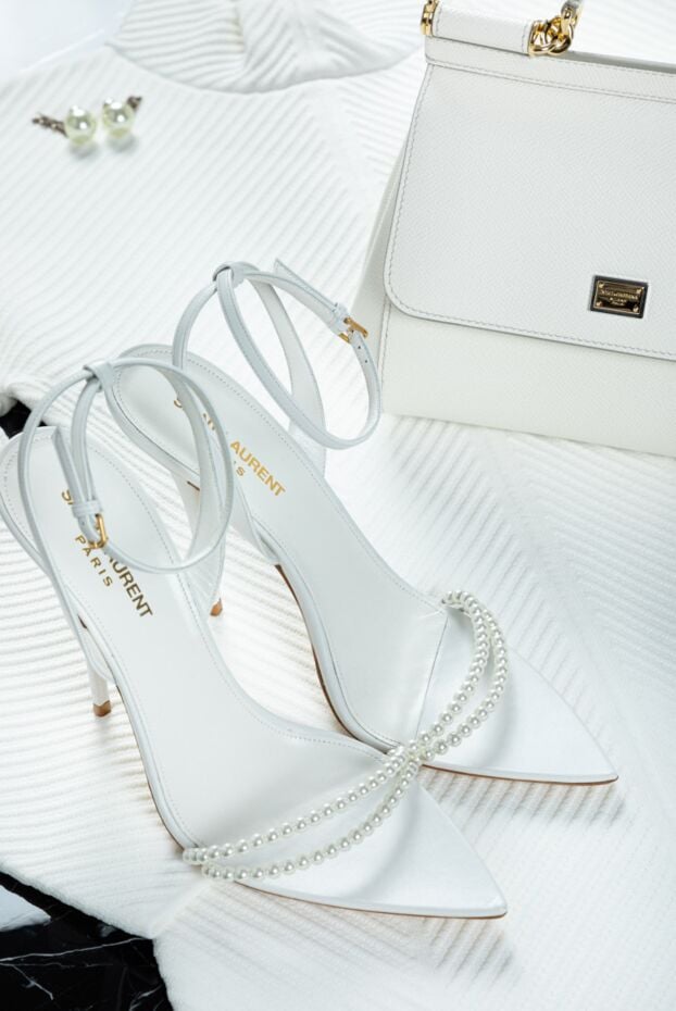Saint Laurent women's white leather sandals with pearls 161564 - photo 2