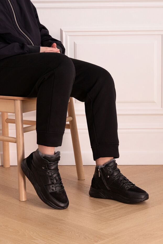 Doucal`s winter high black leather and suede sneakers with fur lining 161840 - photo 2