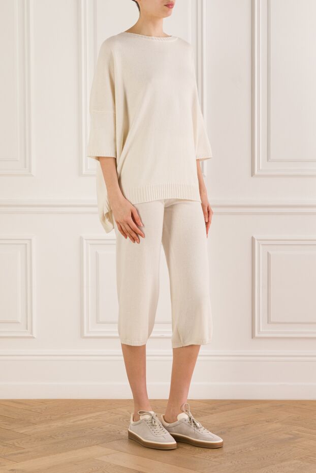 Rocco Ragni cream walking suit with feather trim on sleeves and trousers 162307 - photo 3