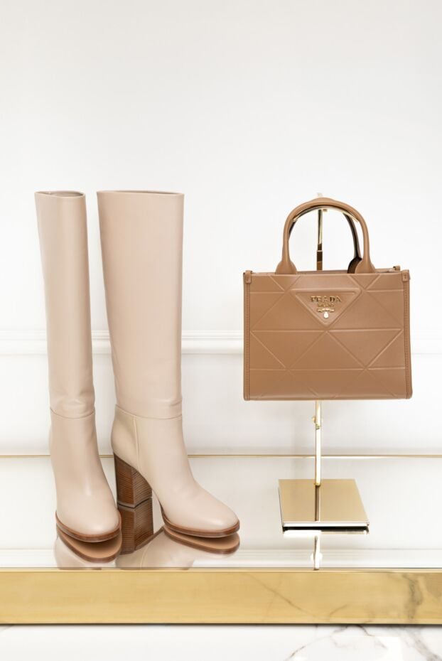Boots women's high leather on square heel beige - photo 2