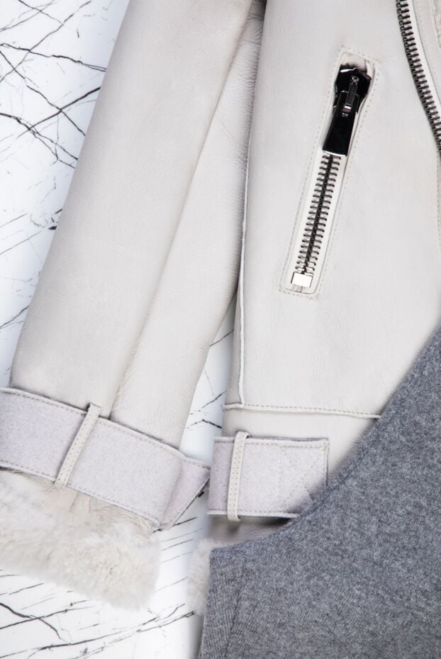 Cashmere & Silk Milano women's grey cashmere walking suit with knitted relief 163531 - photo 2