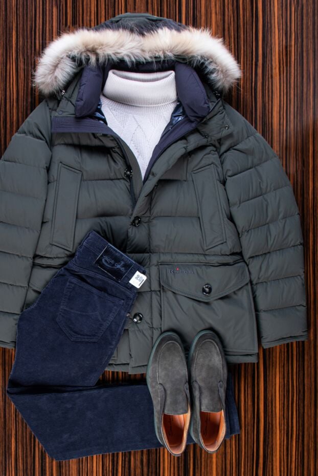 Kiton men's olive down jacket with fur trim on the hood and patch pockets 163553 - photo 2