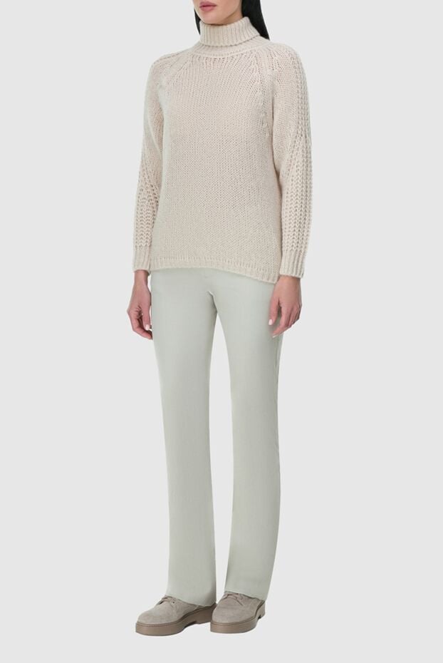Milky jumper with large knit with a high neck and raglan sleeves - photo 2