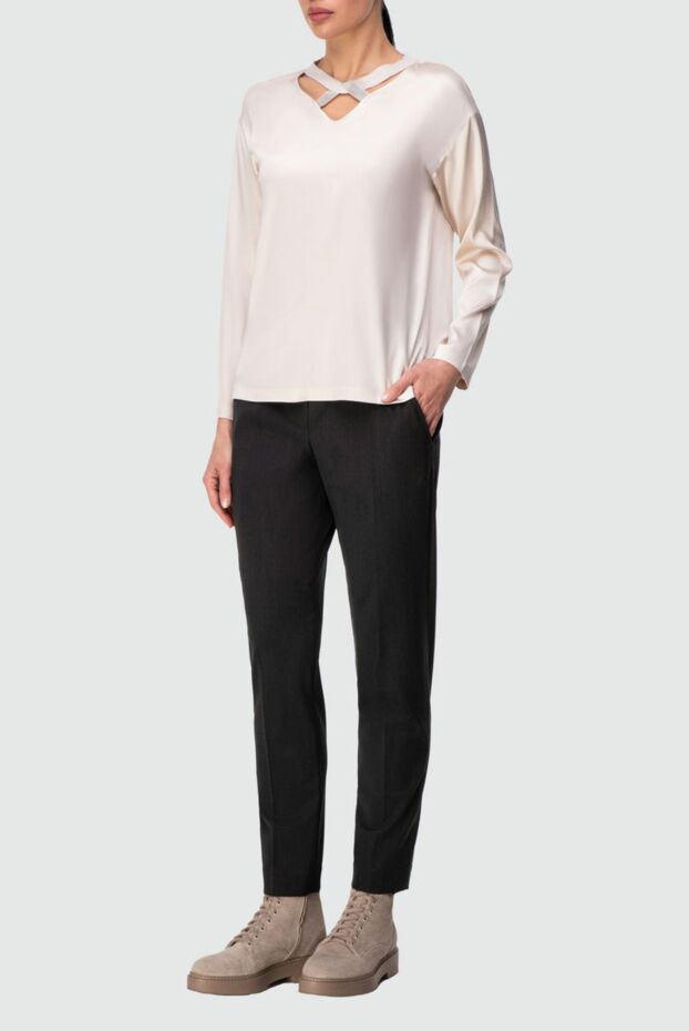 Women's straight-leg black trousers with a belt - photo 2