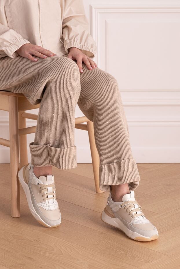 Santoni women's leather sneakers with perforation and gray inserts in beige 166717 - photo 2