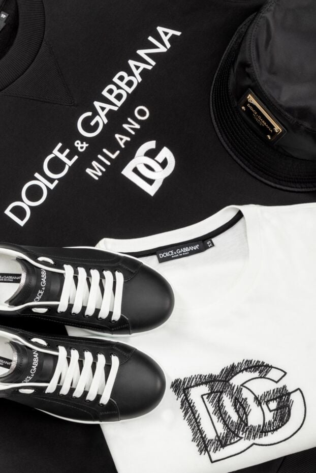 Dolce & Gabbana men's minimalist white t-shirt with expressive logo 168481 - photo 2