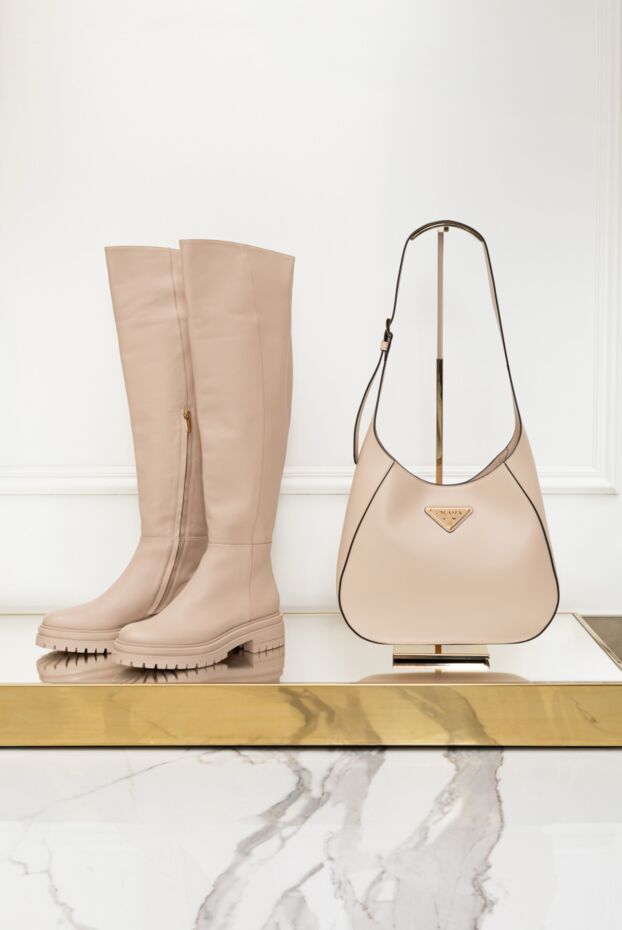 Gianvito Rossi boots women's high leather with chunky sole beige 169760 - photo 2
