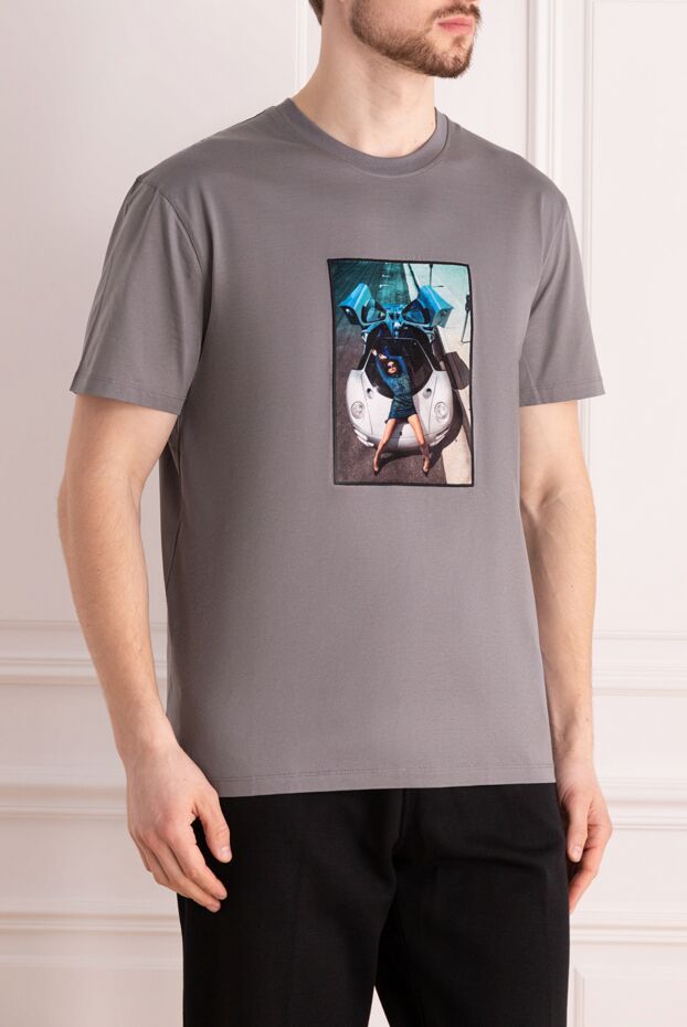 Limitato men's grey t-shirt with a picture of a spectacular model near a car 170736 - photo 3