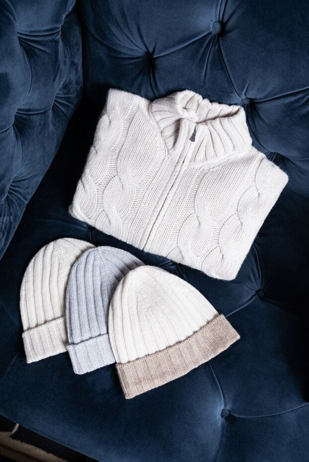 Gran Sasso beige ribbed knit cashmere beanie with a contrast turn-up for men 171288 - photo 2