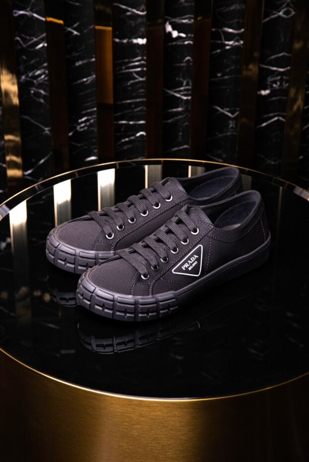 Prada black canvas snickers for men 171446 - photo 2