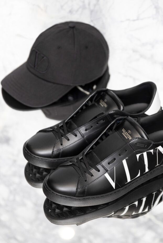 Valentino black cotton cap with embossed brand emblem 171627 - photo 2
