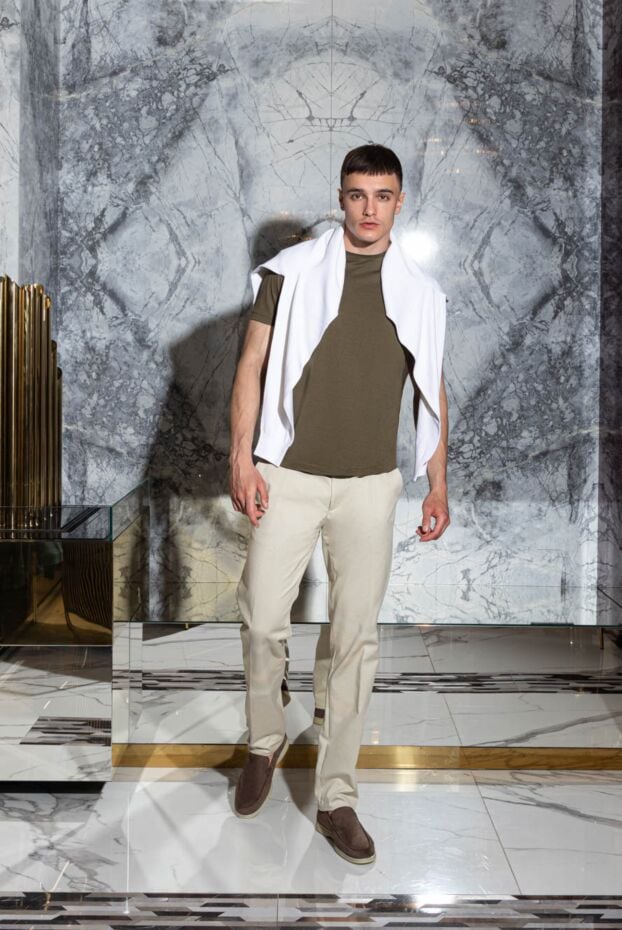 Cesare di Napoli straight-cut t-shirt in a muted olive tone made of soft jersey 171946 - photo 2