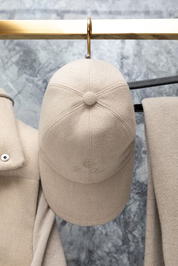 Loro Piana light beige cashmere baseball cap with embroidery 172225 - photo 2