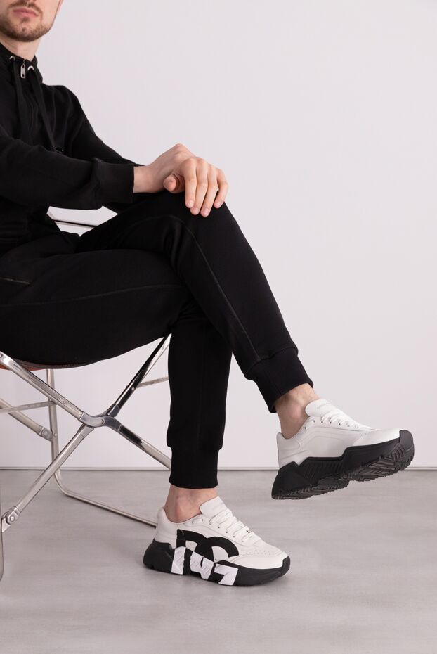 Dolce & Gabbana мужские кроссовки кожаные белые мужские купить с ценами и фото 172625 - фото 2
