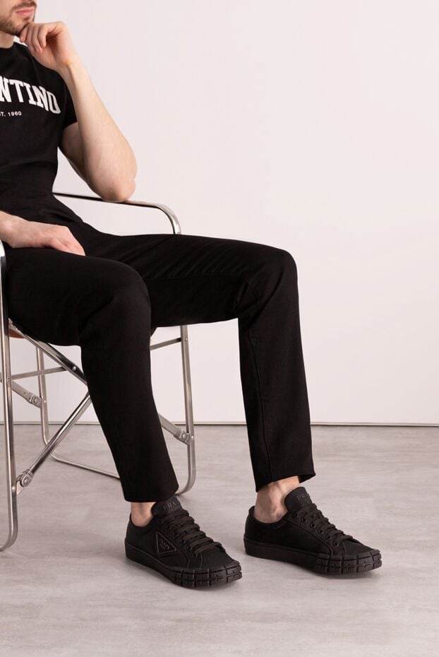 Prada men's sneakers with matte finish and signature emblem 173163 - photo 2