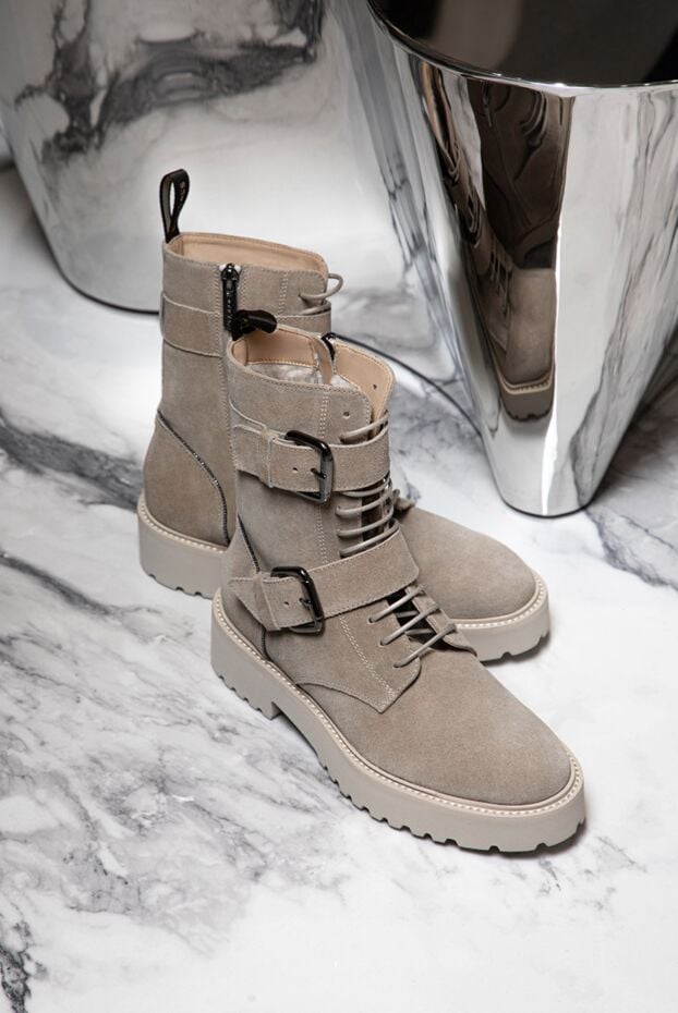 Doucal`s beige suede boots for women 174633 - photo 2