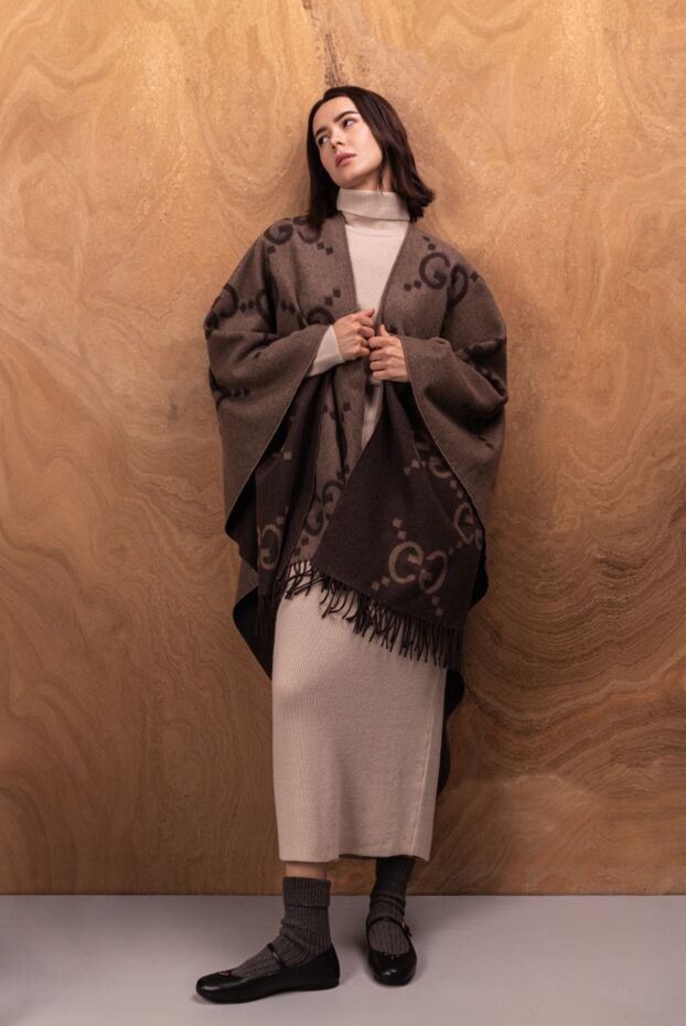 D.Exterior beige ribbed knit dress with a neckline and a high collar 175020 - photo 2