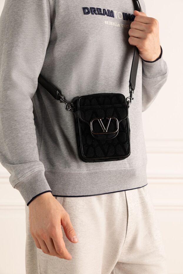 Valentino man shoulder bag made of genuine leather black buy with prices and photos 175299 - photo 2