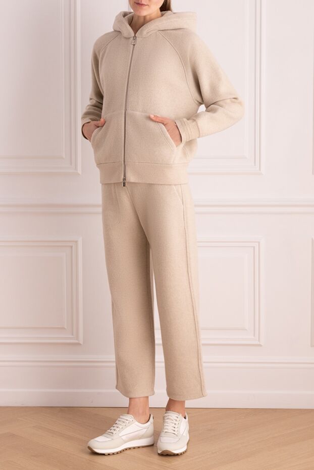 Loro Piana woman women's beige cashmere walking suit buy with prices and photos 175755 - photo 2