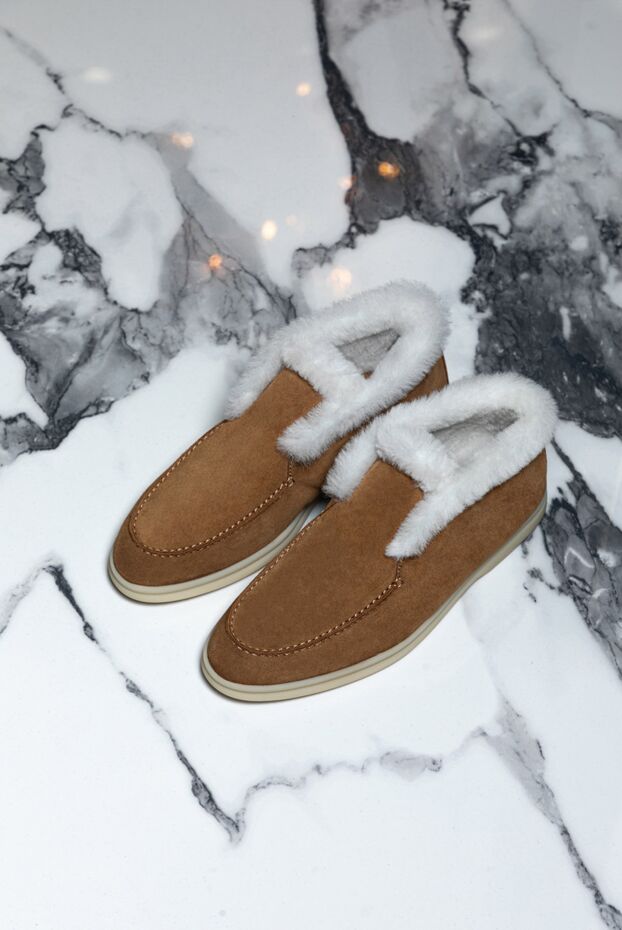 Loro Piana winter women's moccasins made of light brown suede with fur trim 175764 - photo 2