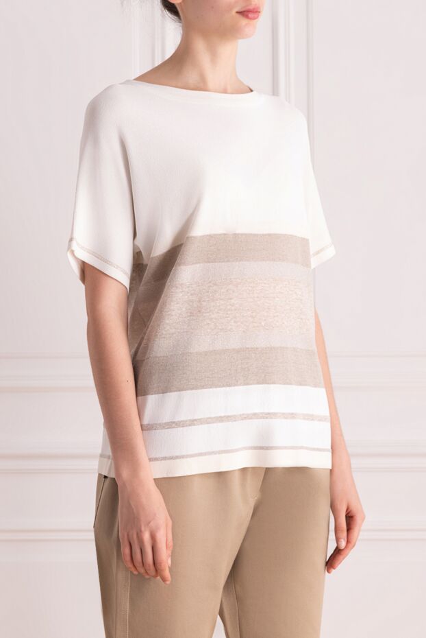 D.Exterior a loose-fitting blouse with beige stripes 178135 - photo 3