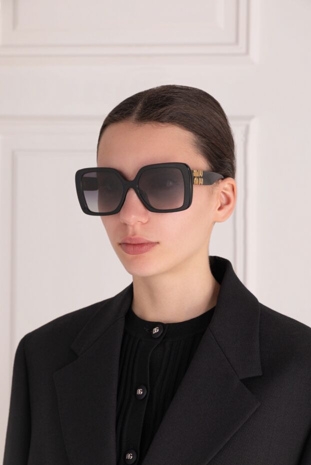 Miu Miu women's rectangular sunglasses, black with gold accents 178795 - photo 3