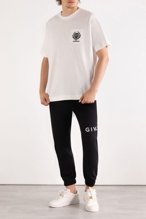 Givenchy men's t-shirt white with a pocket 180487 - photo 2