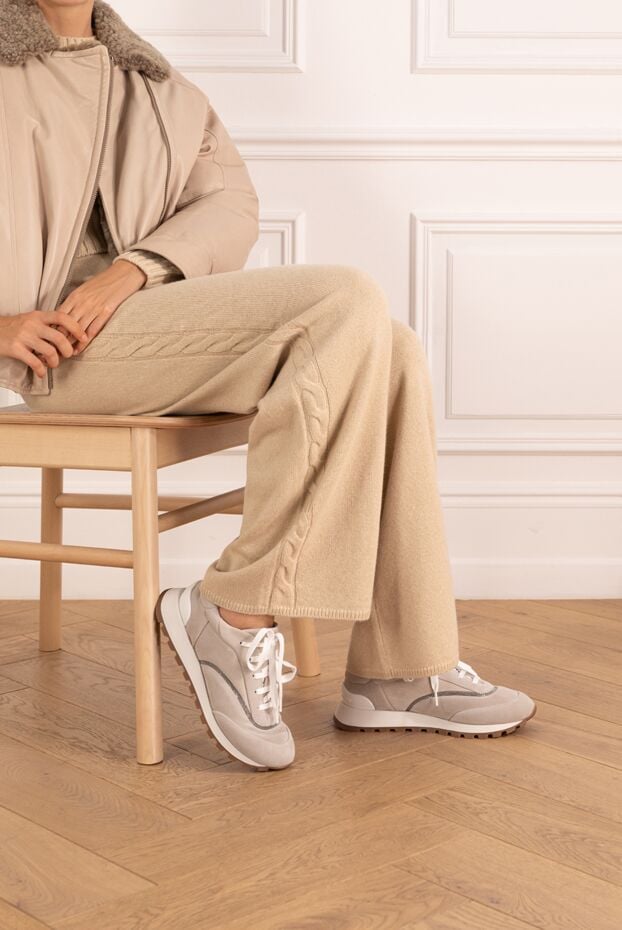 Sneakers for women gray suede - photo 2