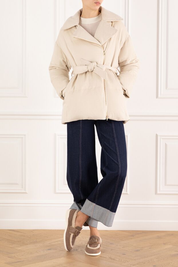 Women's beige down jacket with an asymmetrical cut. - photo 2
