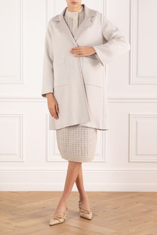 D.Exterior women's gray coat 185024 - photo 2