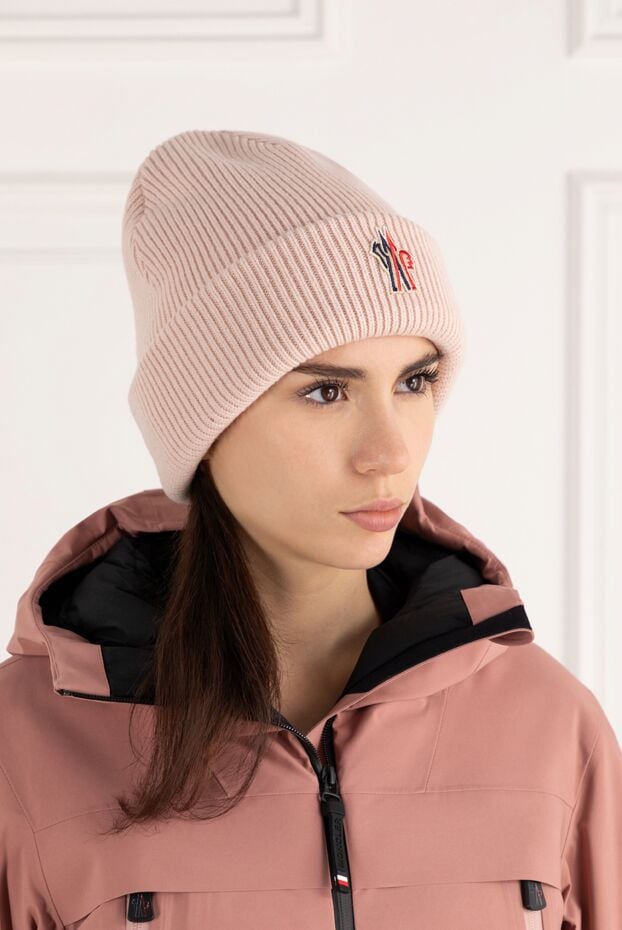 Moncler women's pink wool hat with logo 185396 - photo 2