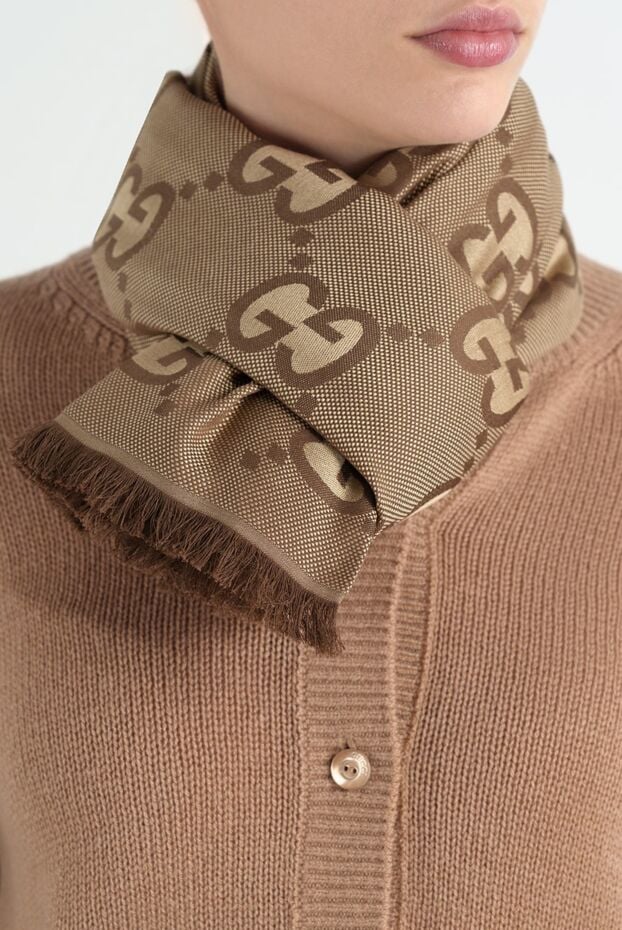 Gucci шаль paw из смеси шелка и хлопка с фирменным логотипом gg 186704 - фото 2
