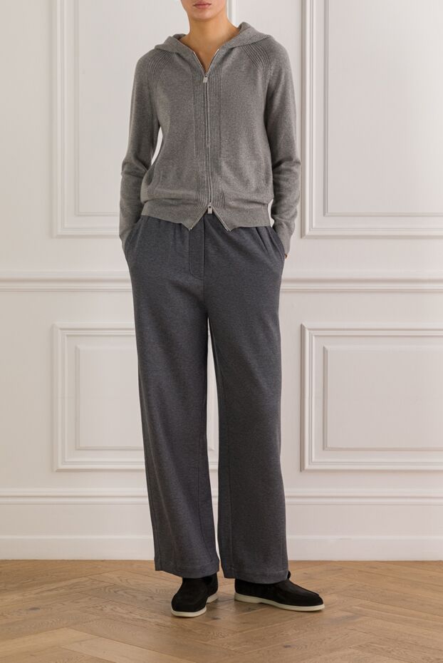 Women's gray sweatpants made of soft cotton jersey - photo 2