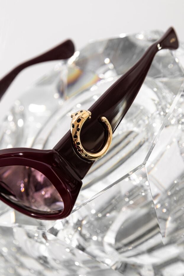 Cartier женские солнцезащитные очки dynasty rectangle бордовые цвета 187957 - фото 2